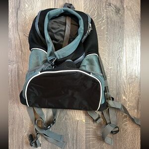 Pet carrier front backpack